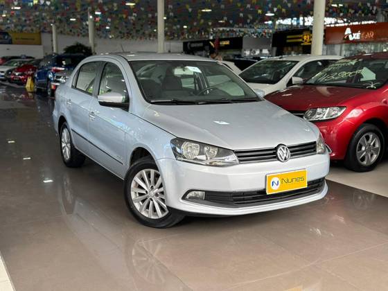 VOLKSWAGEN VOYAGE 1.6 MI HIGHLINE 8V FLEX 4P MANUAL VOLKSWAGEN VOYAGE 1.6 MI HIGHLINE 8V FLEX 4P MANUAL